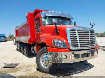  Salvage Freightliner Cascadia 125