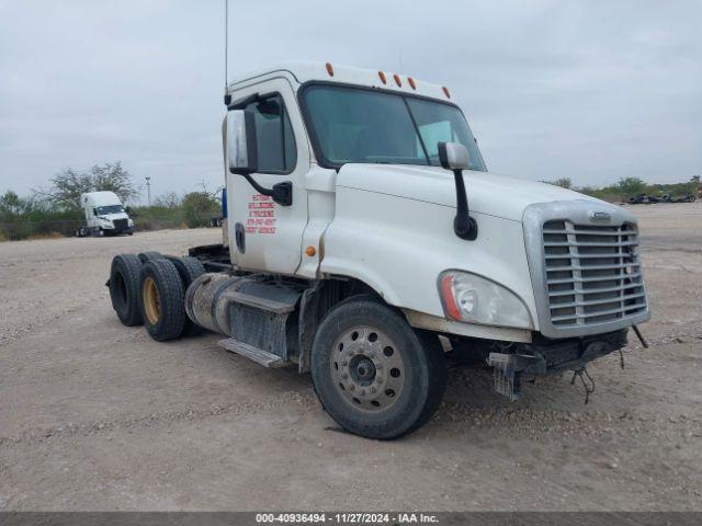  Salvage Freightliner Cascadia 125