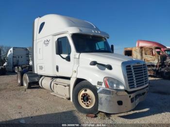  Salvage Freightliner Cascadia 125