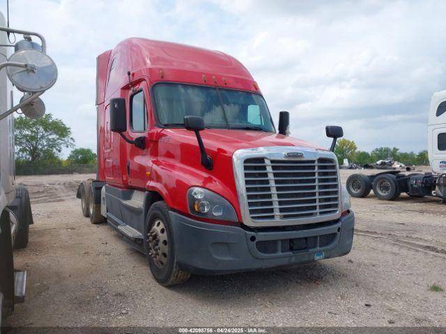  Salvage Freightliner Cascadia 125