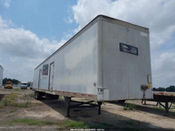  Salvage Utility Trailer Mfg Semi Trailer