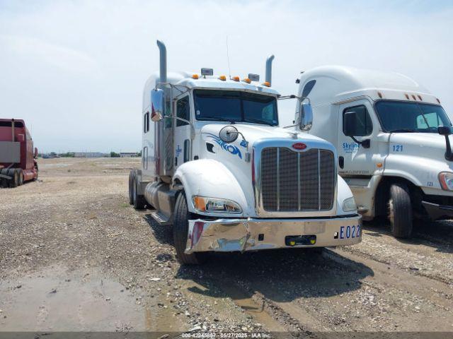  Salvage Peterbilt 386