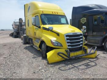  Salvage Freightliner New Cascadia 126
