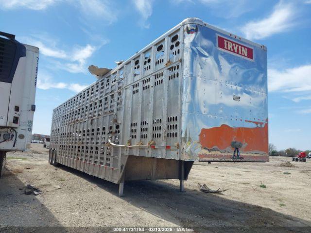  Salvage Barrett Trailers Inc Livestock Semi Trailer