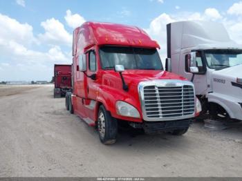  Salvage Freightliner Cascadia 125
